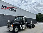 2018 Mack Pinnacle CHU613