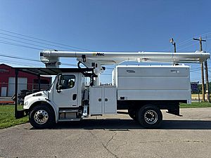 2011 Freightliner M2 - Bucket Truck 2011 Freightliner M2 - Bucket Truck