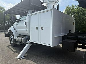 2015 Ford F-750 - Bucket Truck 2015 Ford F-750 - Bucket Truck