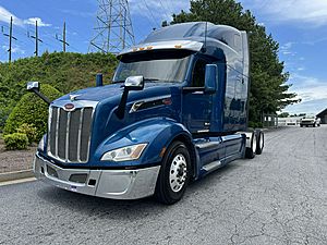 2023 Peterbilt 579