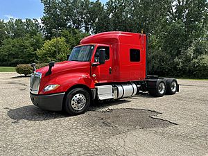 2021 International LT625 - Sleeper Truck