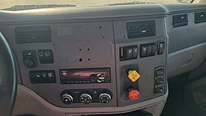 2017 Peterbilt 579
