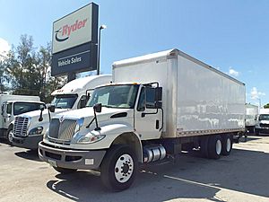 2018 International DuraStar 4400 - Box Van