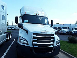 2020 Freightliner Cascadia - Sleeper Truck