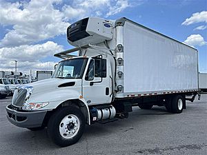 2018 International DuraStar 4300 - Refrigerated Van