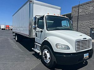 2018 Freightliner M2 106 - Box Van