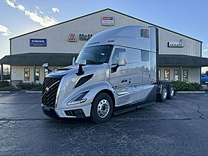2026 Volvo VNL 860