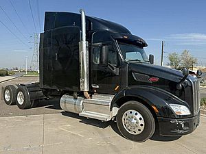 2019 Peterbilt 579 - Sleeper Truck