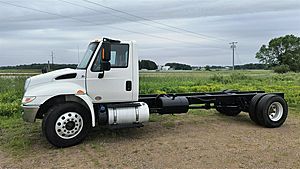 2018 International DuraStar 4300 - Cab & Chassis