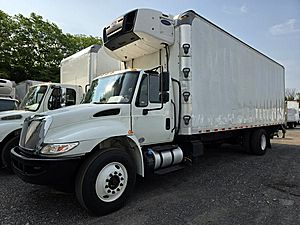 2018 International DuraStar 4300 - Refrigerated Van