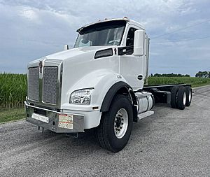 2015 Kenworth T880 - Cab & Chassis