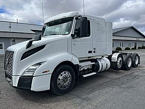 2020 Volvo VNL 400