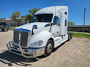 2019 Kenworth T680 - Sleeper Truck