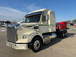 2018 Freightliner Coronado - Sleeper Truck