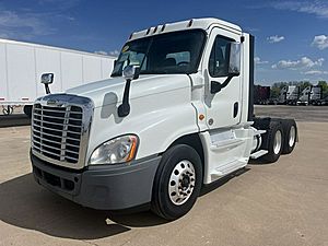 2017 Freightliner Cascadia 125