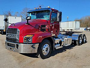 2025 Mack Anthem AN64T