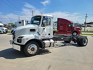 2025 Mack MD6 42 - Cab & Chassis