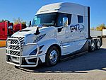 2025 Volvo NEW VNL64T840