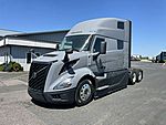 2025 Volvo VNL 860