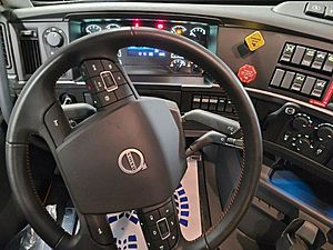 2024 Volvo Trucks VNL