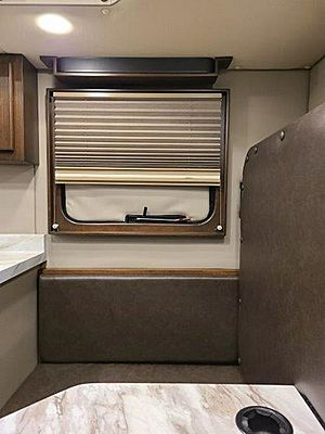 2024 Volvo Trucks VNL