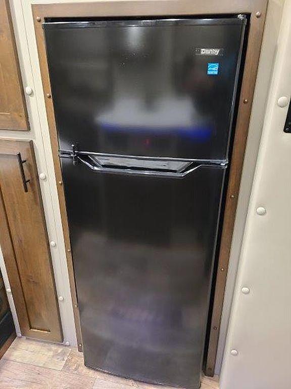 2024 Volvo Trucks VNL