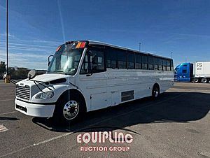 2008 Freightliner B2 Bus Chassis - Bus