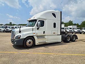 2019 Freightliner Cascadia 125 - Sleeper Truck
