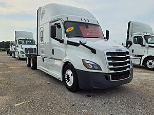 2020 Freightliner Cascadia - Sleeper Truck
