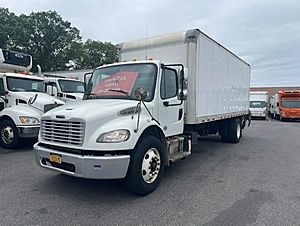 2018 Freightliner M2 106 - Box Van