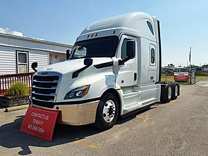 2020 Freightliner Cascadia - Sleeper Truck