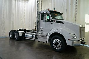 2026 Kenworth T880 - Day Cab