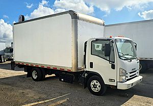2018 Isuzu NPR HD - Box Van