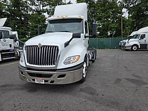 2019 International LT625 - Day Cab