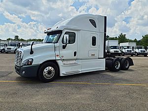2019 Freightliner Cascadia 125 - Sleeper Truck
