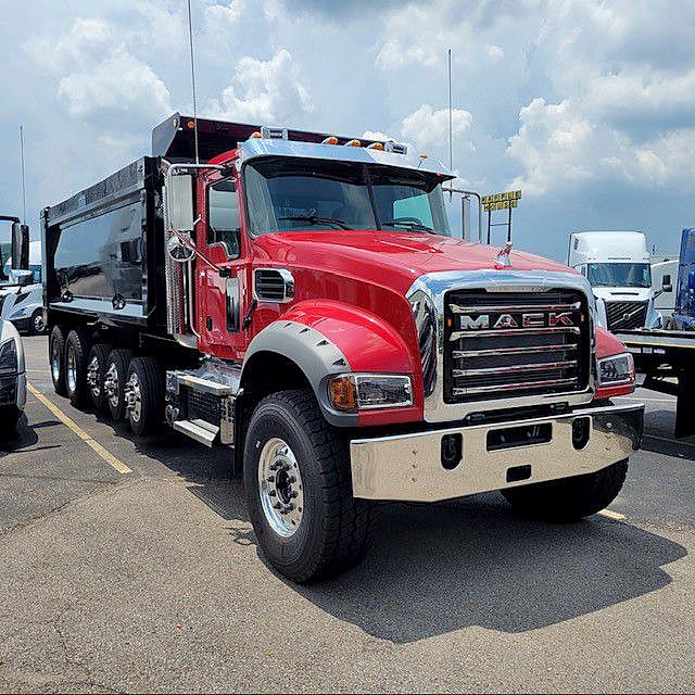 2026 Mack GR64F