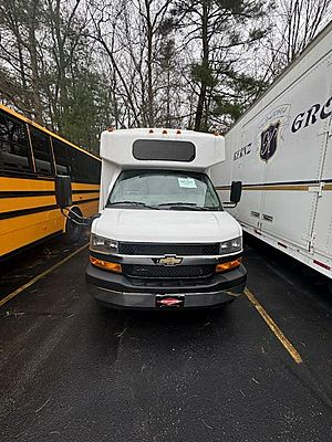 2024 DIAMOND COACH VIP 2200 - Commercial Bus