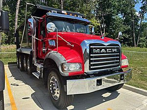 2020 Mack Granite - Dump Truck