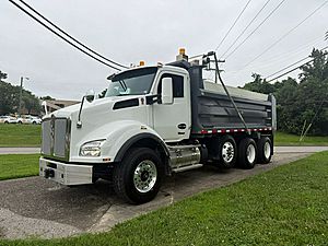2023 Kenworth T880 - Dump Truck
