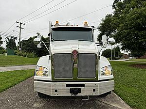 2023 Kenworth T880 - Dump Truck