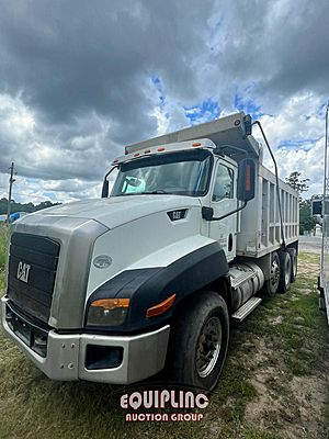 2016 Caterpillar T660 - Dump Truck