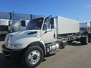 2018 International DuraStar 4300 - Cab & Chassis
