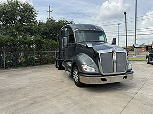 2019 Kenworth T680 - Sleeper Truck