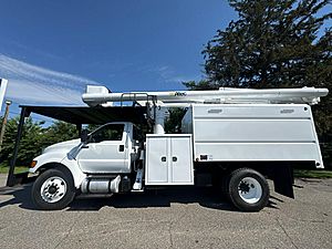 2015 Ford F-750 - Bucket Truck 2015 Ford F-750 - Bucket Truck