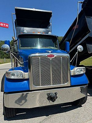 2020 Peterbilt 567 - Dump Truck