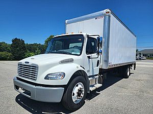 2019 Freightliner M2 106 - Box Van
