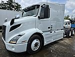 2020 Volvo VNR64T-640