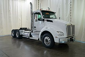 2026 Kenworth T880 - Day Cab