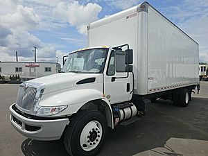 2018 International DuraStar 4300 - Box Van