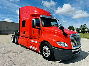 2020 International LT625 - Sleeper Truck